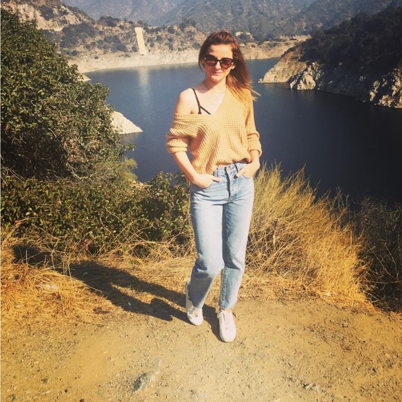 🩷3 for $20🩷 Brown knit oversized sweater - Picture 7 of 7